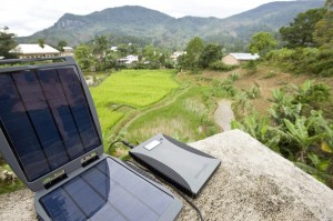 How to make a solar powered laptop charger