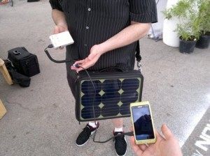 solar-powered-charger-with-phone-or-laptop-case