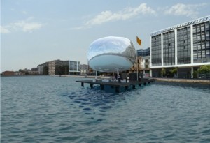 Self-Sufficient Thessaloniki Piers Pavilions Are Topped With Shiny Solar Orbs